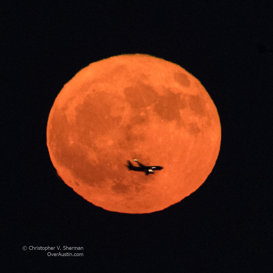 I Caught Two Separate Planes Transiting Last Night’s Harvest Moon Over Austin, Tx I Caught Two Separate Planes Transiting Last Night’s Harvest Moon Over Austin, Tx