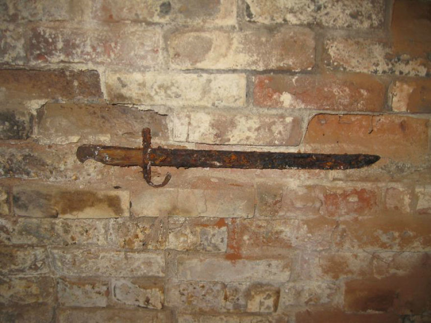 Family Discovers An Unexpected Piece Of American History While Renovating Their Basement