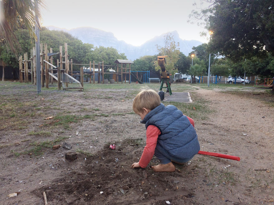 We Create Art From Trash