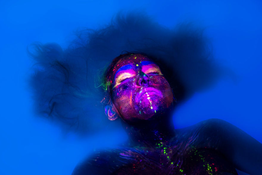 I Created Neon UV Photography To Help Me Cope With My Traumatic Brain Injury After A Drunk Driver Changed My Life (NNFW) I Created Neon UV Photography To Help Me Cope With My Traumatic Brain Injury After A Drunk Driver Changed My Life (NNFW)