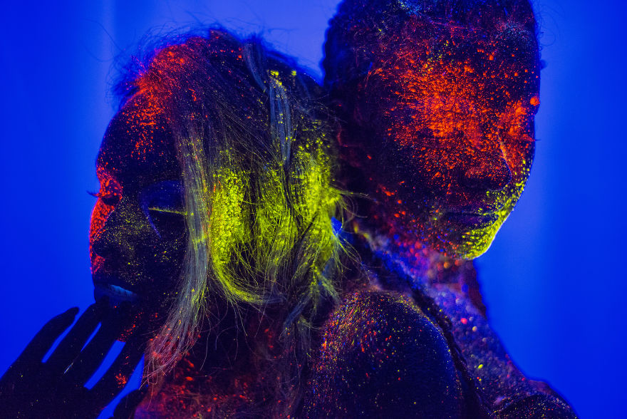 I Created Neon UV Photography To Help Me Cope With My Traumatic Brain Injury After A Drunk Driver Changed My Life (NNFW) I Created Neon UV Photography To Help Me Cope With My Traumatic Brain Injury After A Drunk Driver Changed My Life (NNFW)