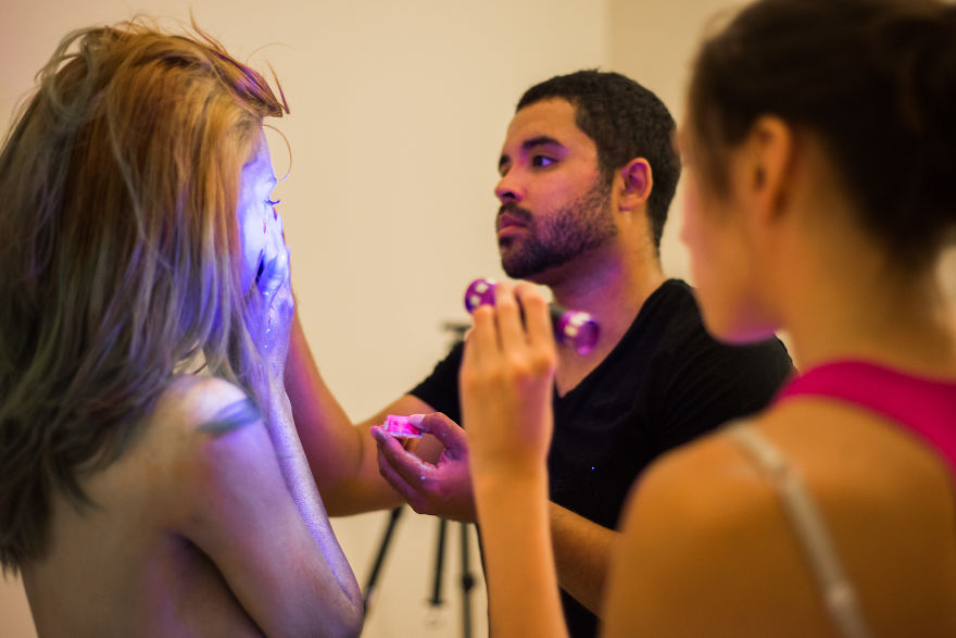 I Created Neon UV Photography To Help Me Cope With My Traumatic Brain Injury After A Drunk Driver Changed My Life (NNFW) I Created Neon UV Photography To Help Me Cope With My Traumatic Brain Injury After A Drunk Driver Changed My Life (NNFW)