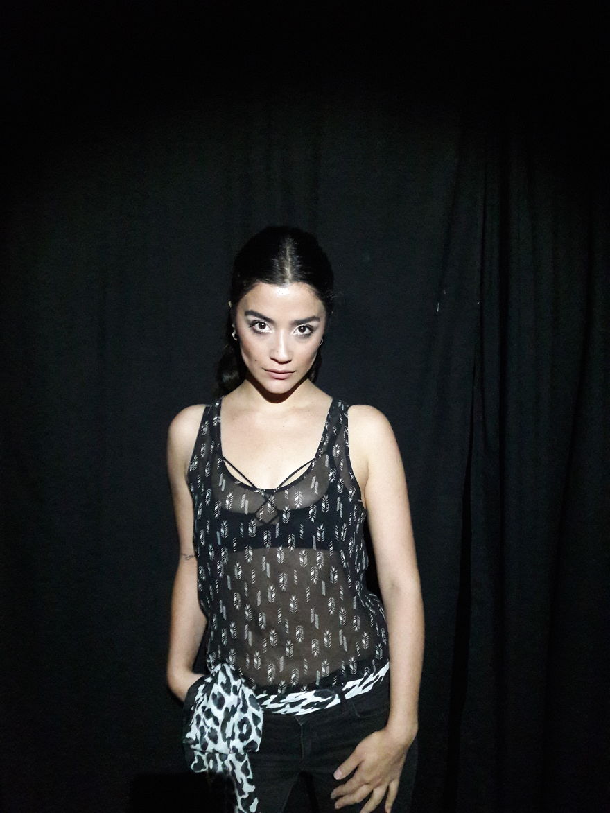 I Made A Photoshoot Only With A Single Flashlight And A Randomly Selected Average Smartphone