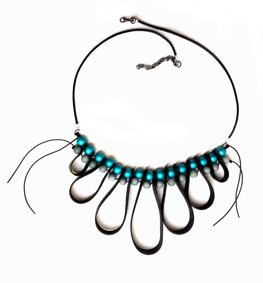 I Make Jewelry And Accessories Out Of Upcycled Bike And Car Inner Tubes