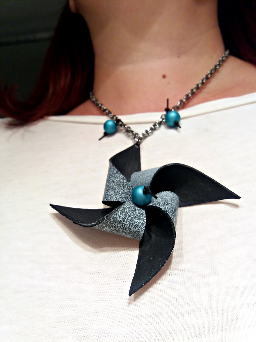 I Make Jewelry And Accessories Out Of Upcycled Bike And Car Inner Tubes