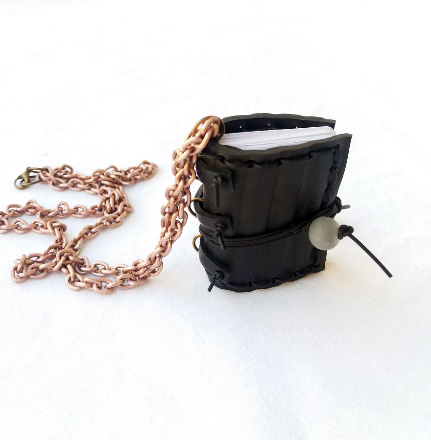 I Make Jewelry And Accessories Out Of Upcycled Bike And Car Inner Tubes