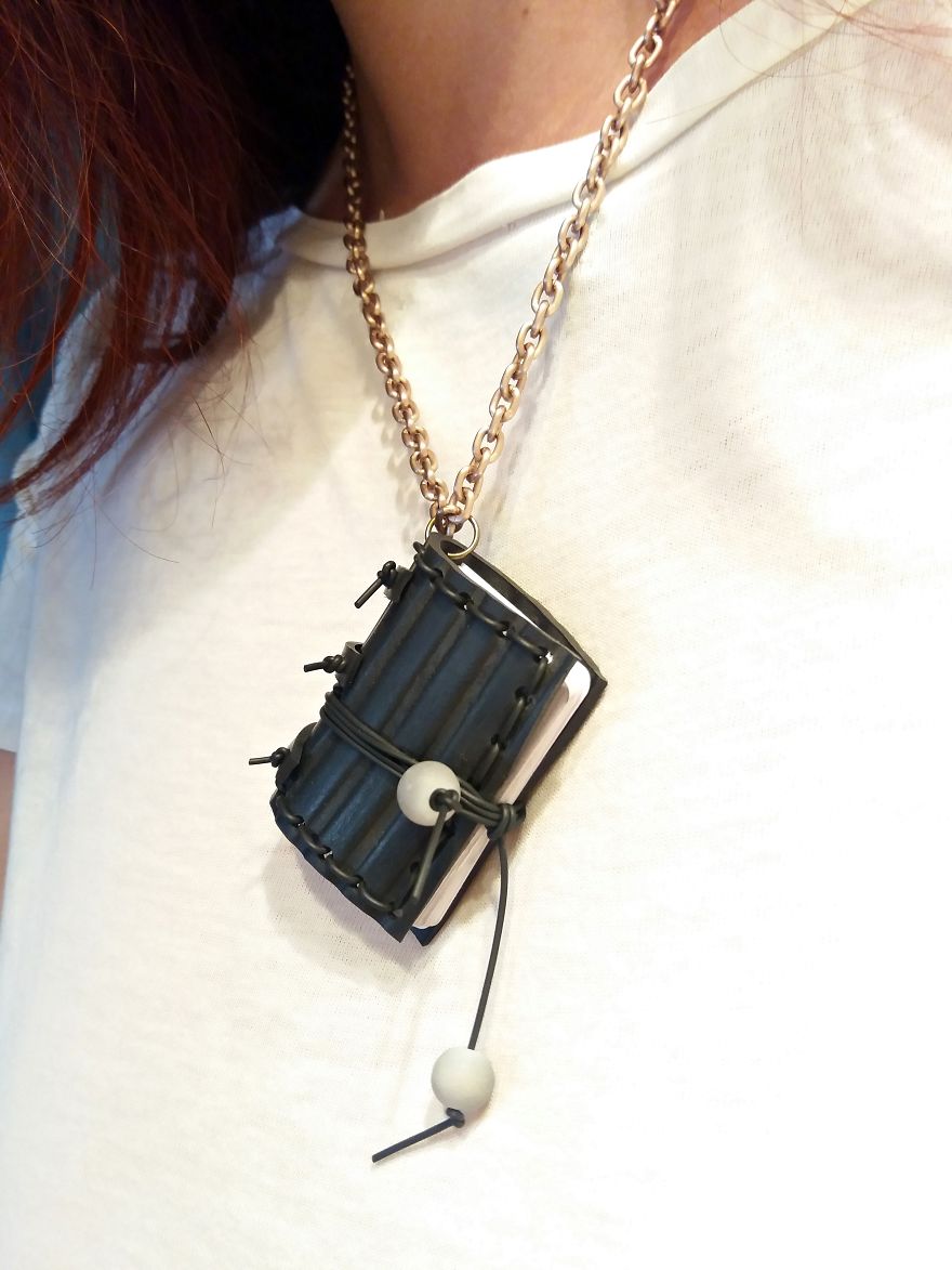 I Make Jewelry And Accessories Out Of Upcycled Bike And Car Inner Tubes