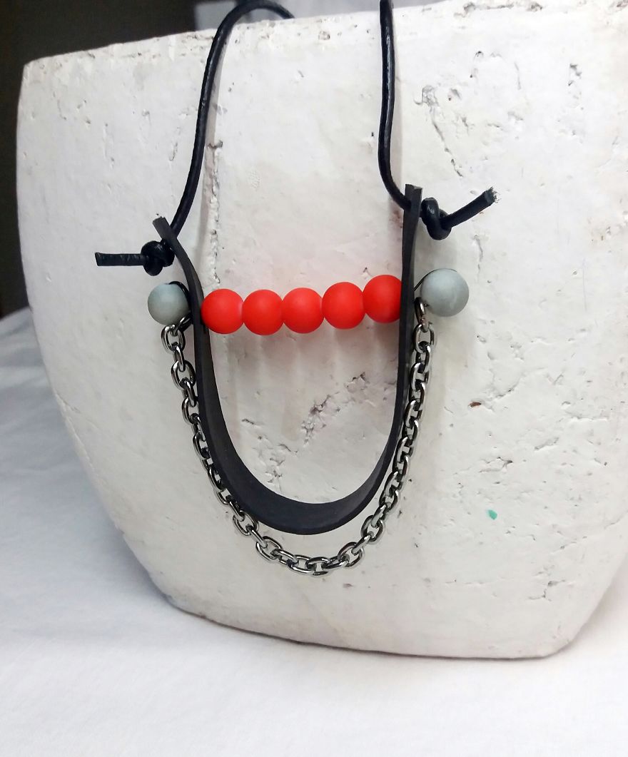 I Make Jewelry And Accessories Out Of Upcycled Bike And Car Inner Tubes