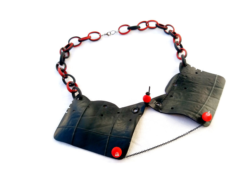 I Make Jewelry And Accessories Out Of Upcycled Bike And Car Inner Tubes