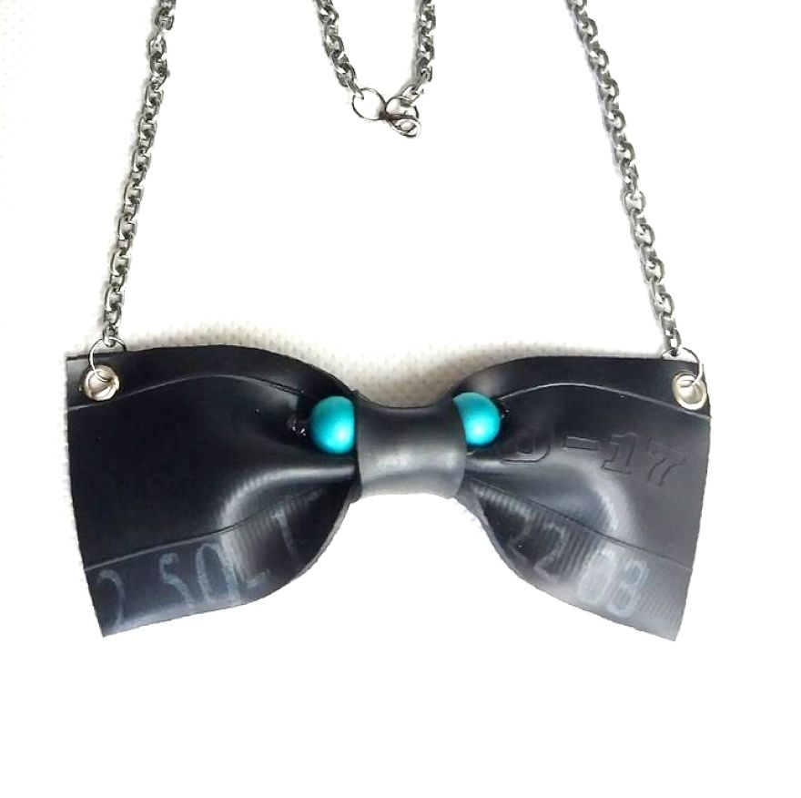 I Make Jewelry And Accessories Out Of Upcycled Bike And Car Inner Tubes