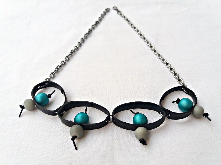 I Make Jewelry And Accessories Out Of Upcycled Bike And Car Inner Tubes