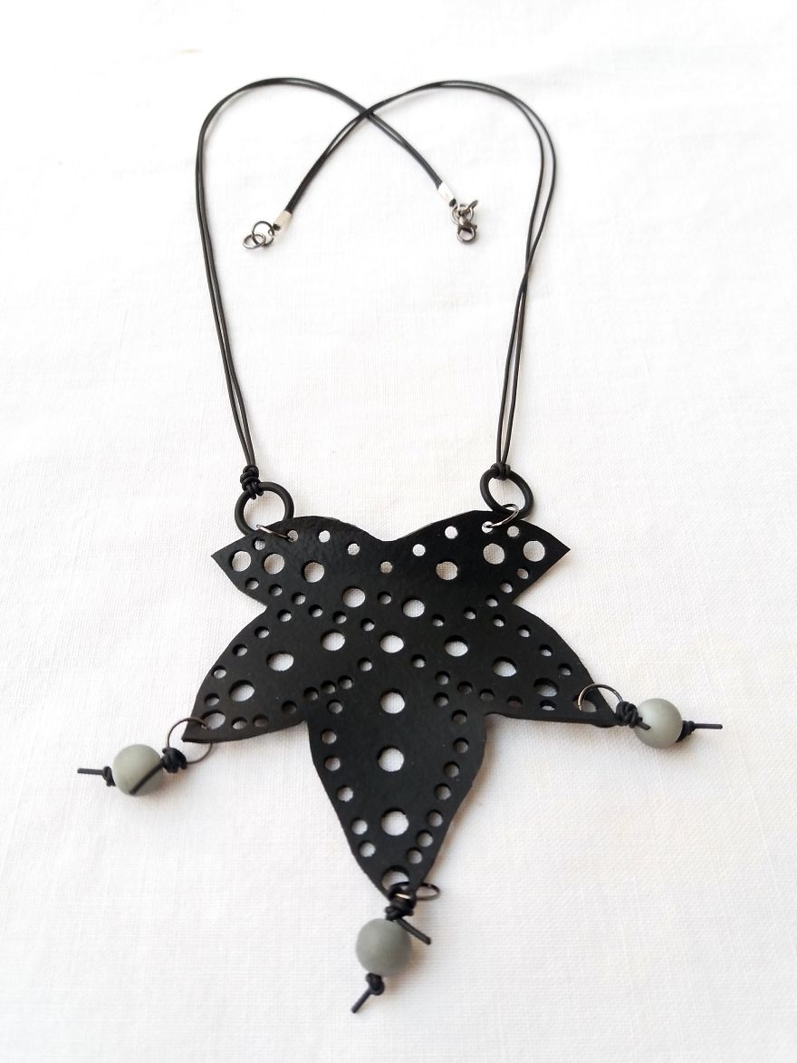 I Make Jewelry And Accessories Out Of Upcycled Bike And Car Inner Tubes