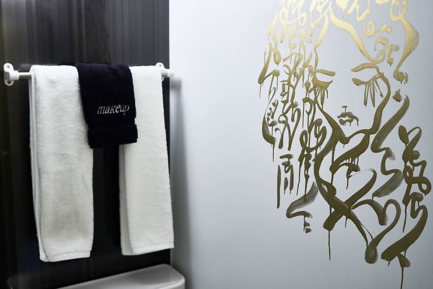 I Painted A Mural On The Walls Of An Airbnb I Was Staying At And The Host Refunded My Stay I Painted A Mural On The Walls Of An Airbnb I Was Staying At And The Host Refunded My Stay