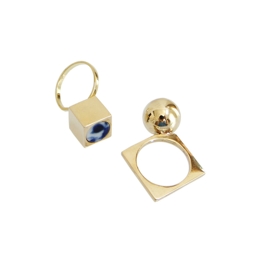 I Wear 300- 400 Year-Old Ceramic Treasure From Qing Dynasty