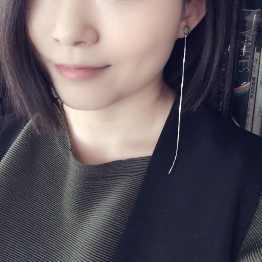 I Wear 300- 400 Year-Old Ceramic Treasure From Qing Dynasty I Wear 300- 400 Year-Old Ceramic Treasure From Qing Dynasty