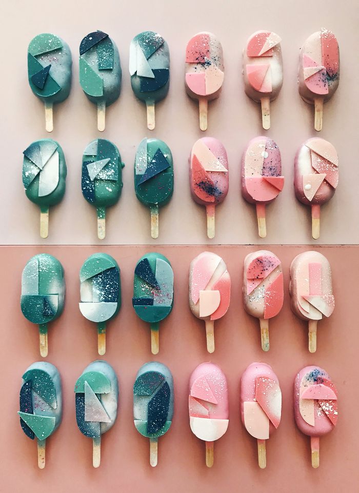 Avid Home Baker Who Turns Leftover Cake Scraps Into Meticulously Crafted Cake-Popsicles