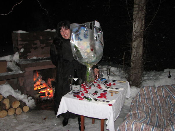 A Valentine's Day Dinner Outside