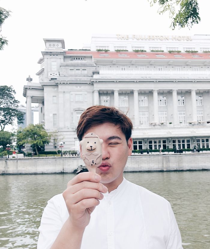 Avid Home Baker Who Turns Leftover Cake Scraps Into Meticulously Crafted Cake-Popsicles