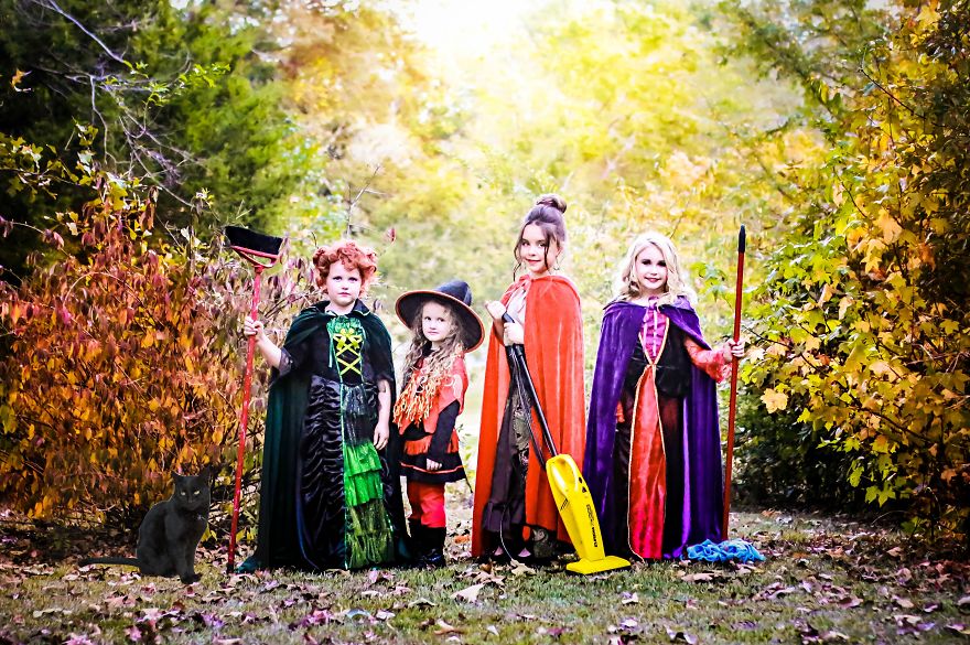 I Took Pictures Of Adorable Girls In The Theme Of Hocus Pocus