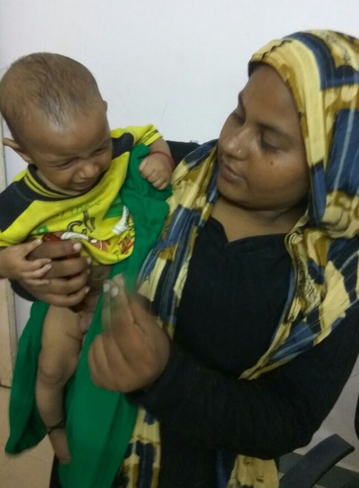 Baby's Reaction To Police Officers Who Rescued Him From Kidnappers Says It All Baby's Reaction To Police Officers Who Rescued Him From Kidnappers Says It All