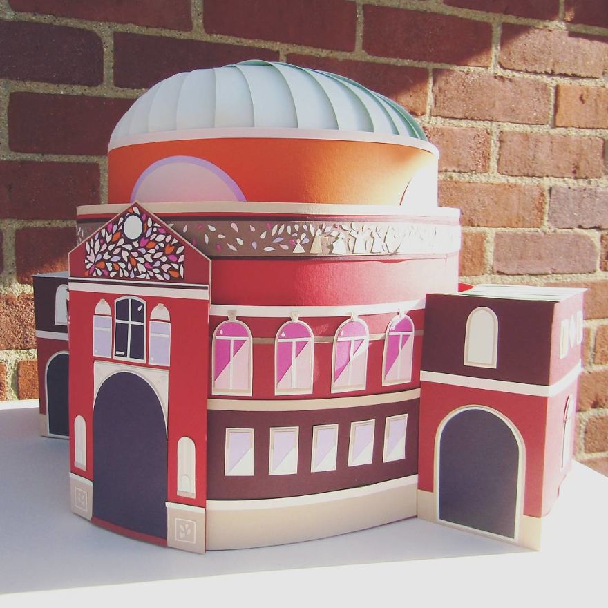 Artists Create Incredible London Landmarks From Paper