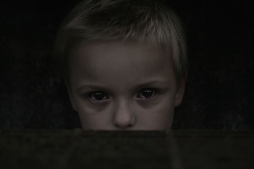 I Take My Kids Halloween To The Next Level With Eerie Photo Shoots