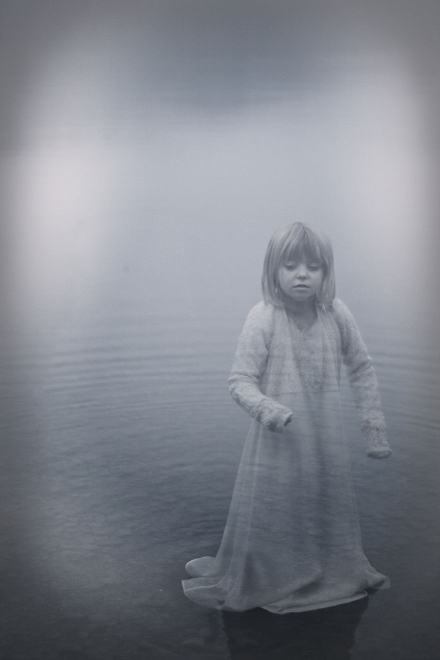 I Take My Kids Halloween To The Next Level With Eerie Photo Shoots
