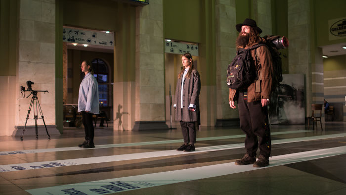 Artists Stood Motionless For 24 Hours To Spread The Message About Organ Donation