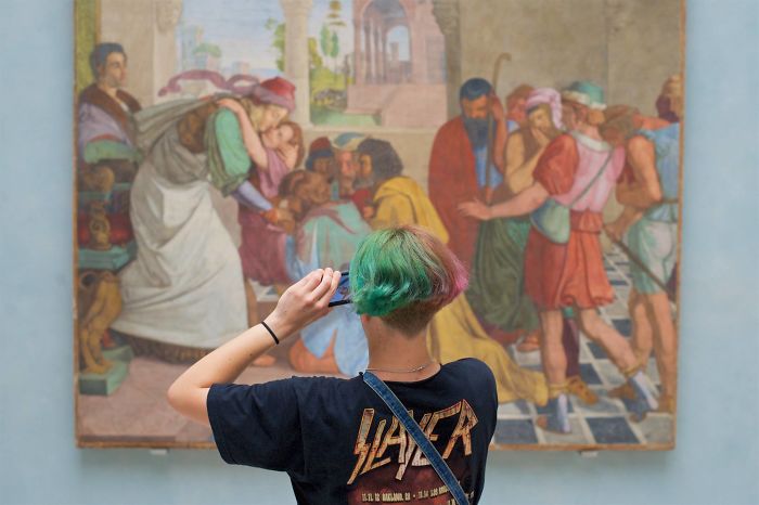 People Matching Artworks