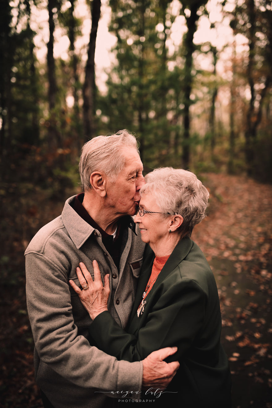 Муж и жена пенсионеры