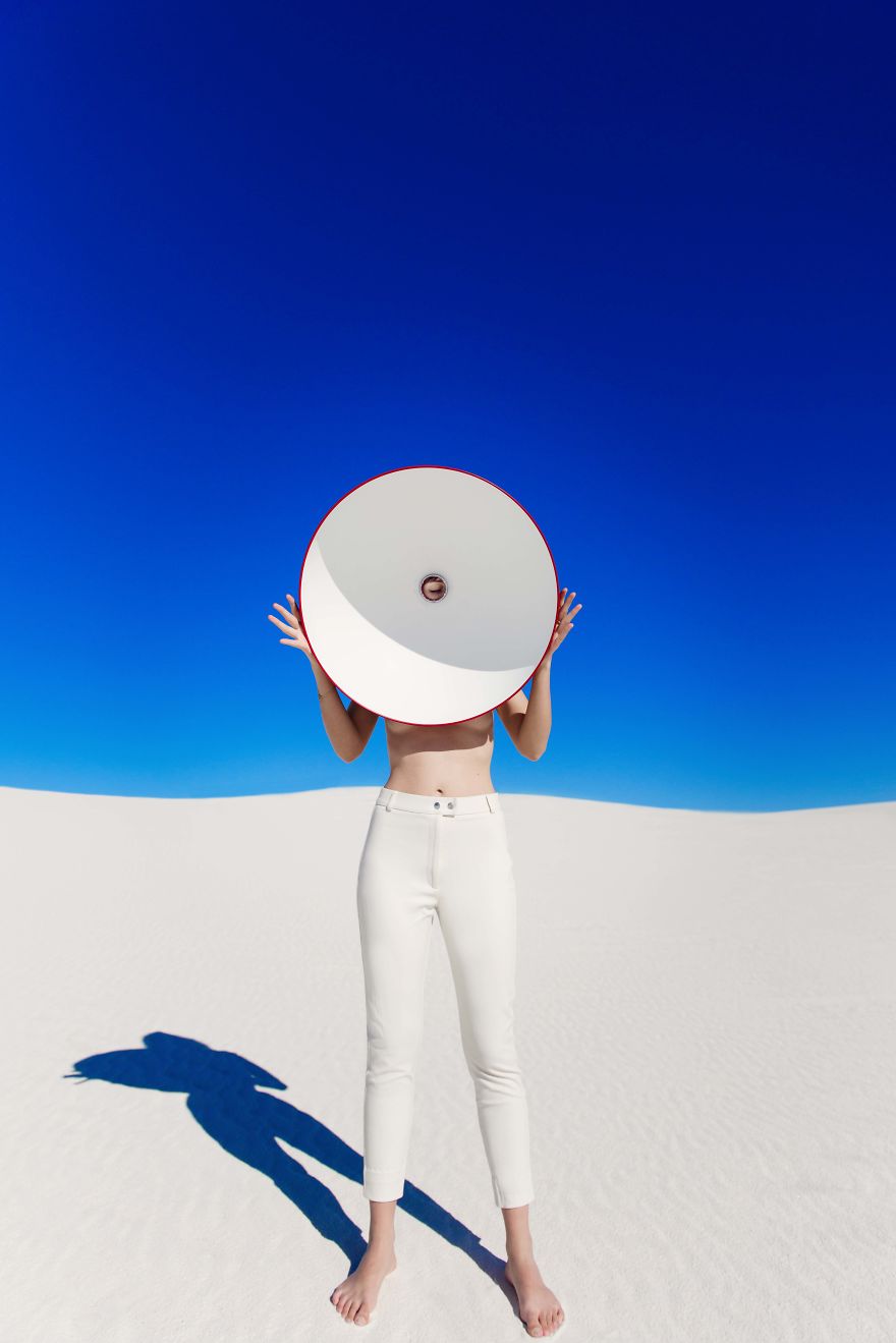 I Made A Surreal Selfportrait Photo Series While Roadtripping To The Usa