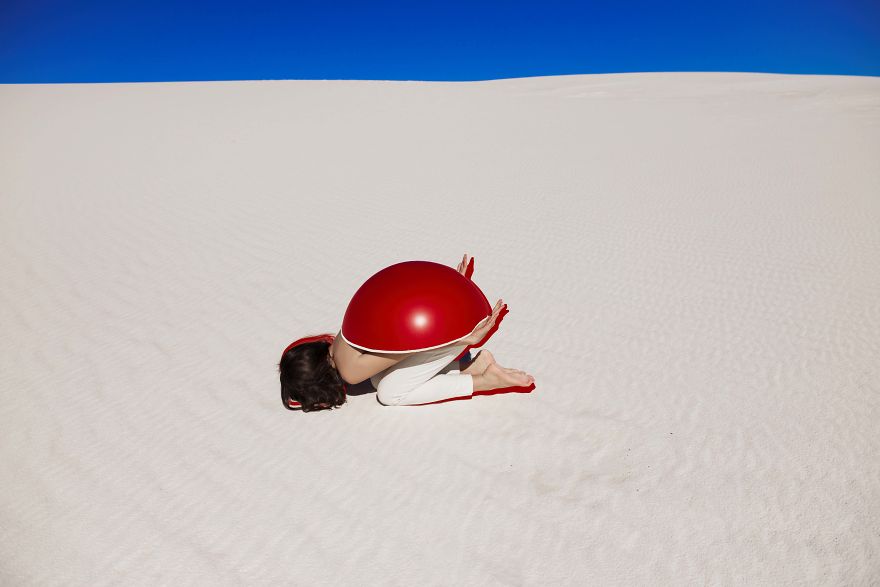 I Made A Surreal Selfportrait Photo Series While Roadtripping To The Usa