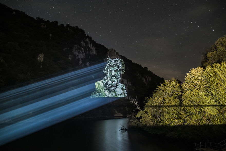 Secret Mapping Experiment Presents The Last King Of Dacia Secret Mapping Experiment Presents The Last King Of Dacia