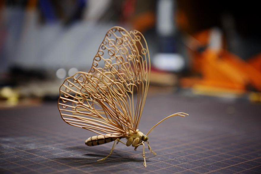 Japanese Artist Creates Incredibly Intricate Life-Size Insects From Bamboo, And The Result Will Impress You Japanese Artist Creates Incredibly Intricate Life-Size Insects From Bamboo, And The Result Will Impress You