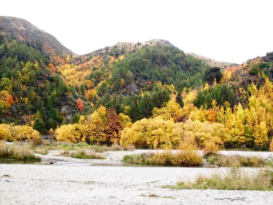 Travel Bloggers Share Their Favorite Fall Destinations To Make You Fall In Love With This Vibrant Season Travel Bloggers Share Their Favorite Fall Destinations To Make You Fall In Love With This Vibrant Season