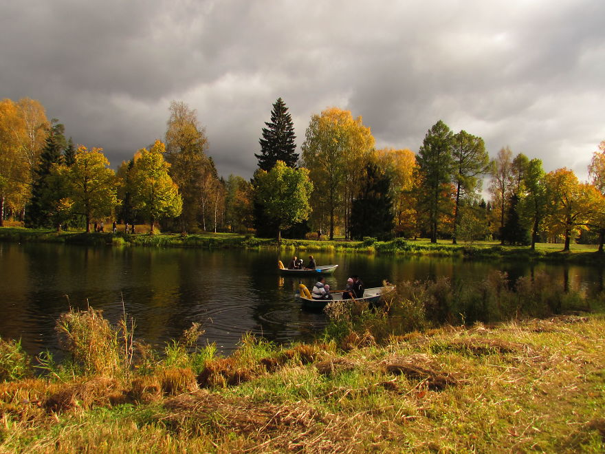 Travel Bloggers Share Their Favorite Fall Destinations To Make You Fall In Love With This Vibrant Season Travel Bloggers Share Their Favorite Fall Destinations To Make You Fall In Love With This Vibrant Season