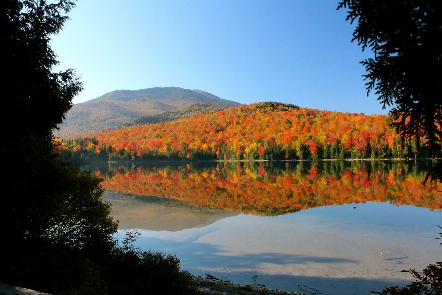 Travel Bloggers Share Their Favorite Fall Destinations To Make You Fall In Love With This Vibrant Season Travel Bloggers Share Their Favorite Fall Destinations To Make You Fall In Love With This Vibrant Season