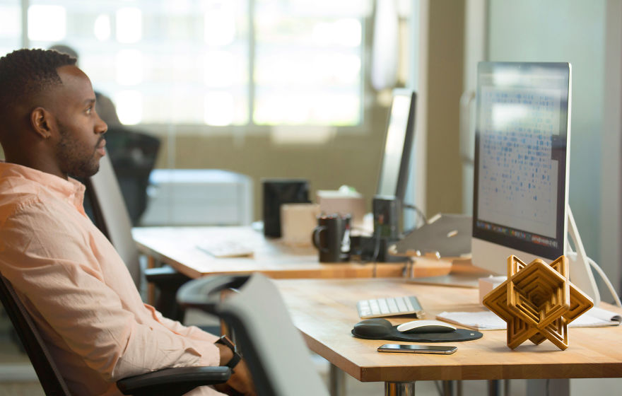 I Made This 3D Labyrinth To Help You Focus And Refresh