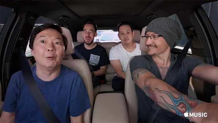 chester-bennington-linkin-park-carpool-karaoke-12