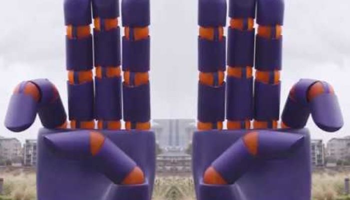 We Created A 12ft Talking Hand To Raise Awareness Of Rheumatoid Arthritis