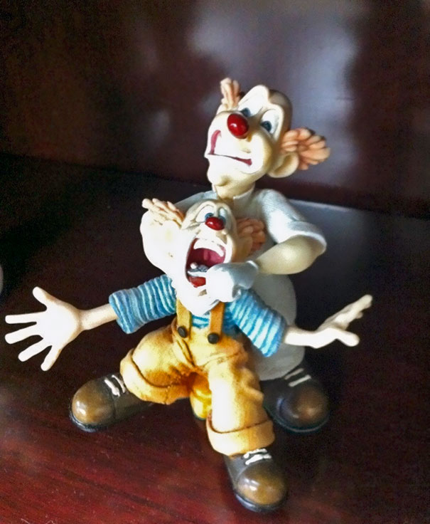 I'm At The Dentist, And They Have This Statue Here