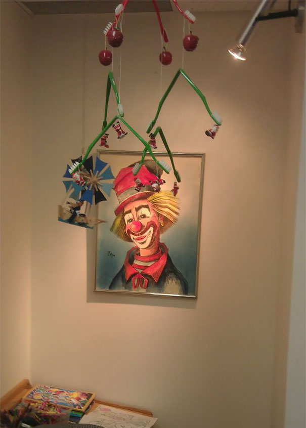 Walked Into My New Dentist Office And Am Shaking With Anxiety. My Two Biggest Fears: Dentists And Clowns