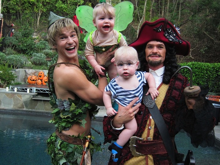 halloween-costumes-family-neil-patrick-harris-7 halloween-costumes-family-neil-patrick-harris-7