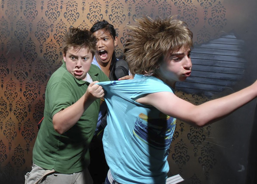 Haunted-House-Reactions-Nightmare-Fear-Factory-Canada.