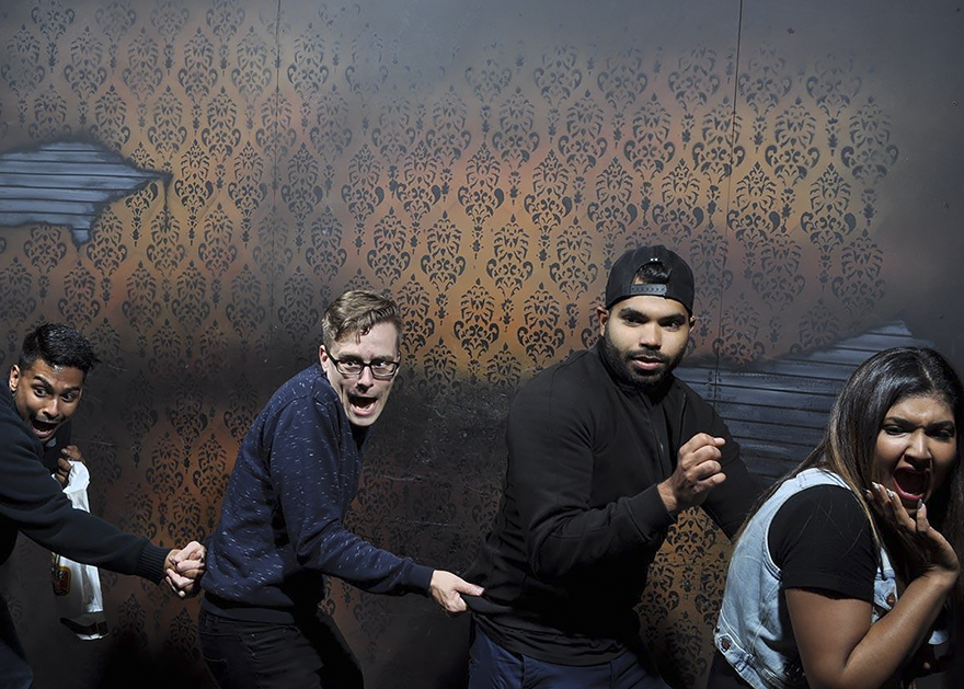 Haunted-House-Reactions-Nightmare-Fear-Factory-Canada