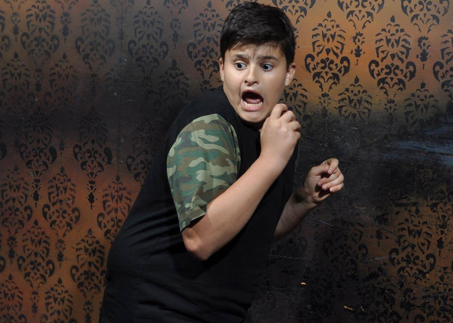 Haunted-House-Reactions-Nightmare-Fear-Factory-Canada