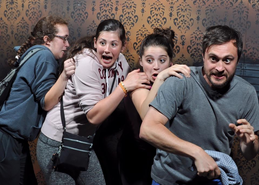 Haunted-House-Reactions-Nightmare-Fear-Factory-Canada