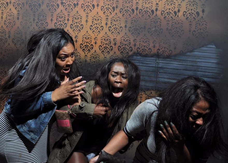 Haunted-House-Reactions-Nightmare-Fear-Factory-Canada