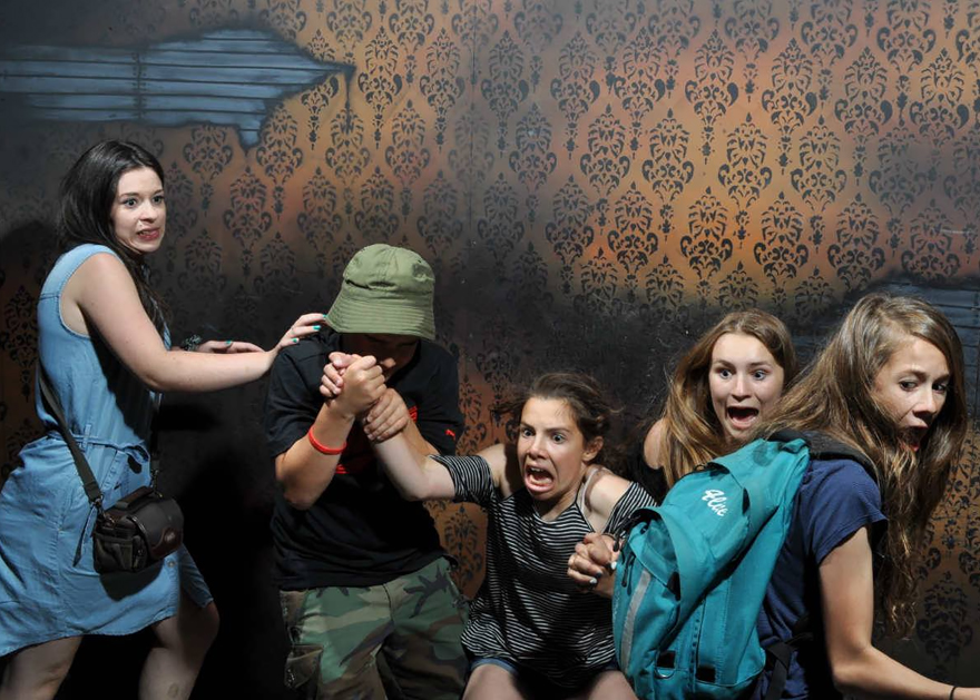 Haunted-House-Reactions-Nightmare-Fear-Factory-Canada