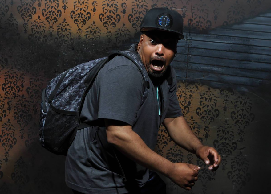 Haunted-House-Reactions-Nightmare-Fear-Factory-Canada